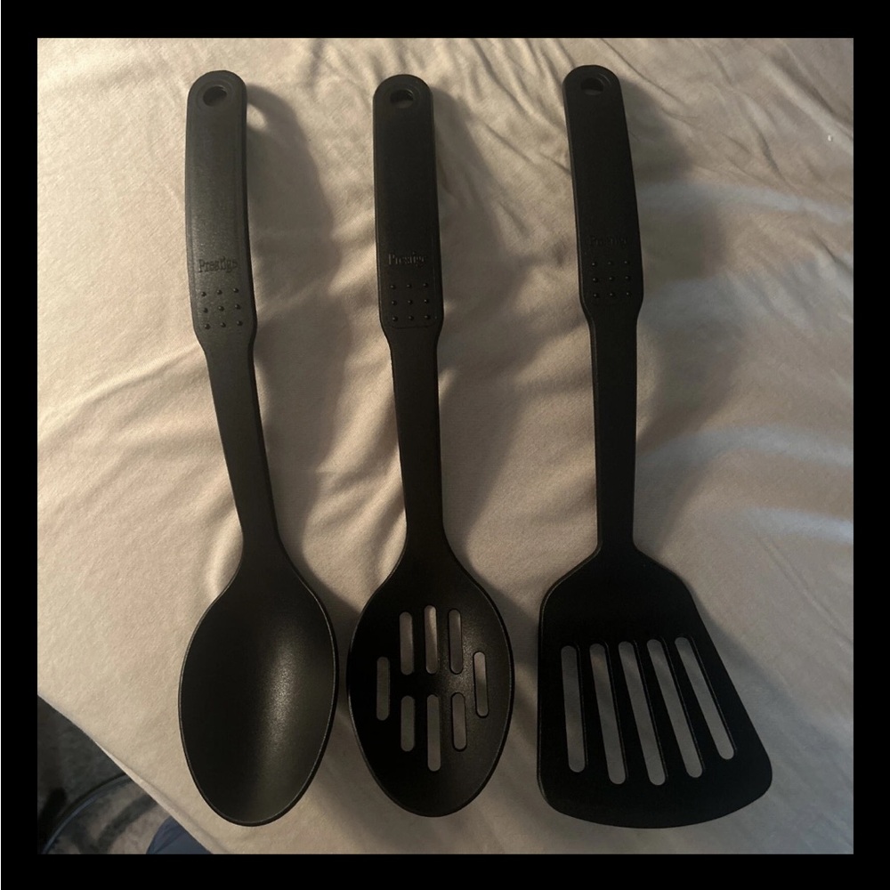 Black Cooking Utensil Set
